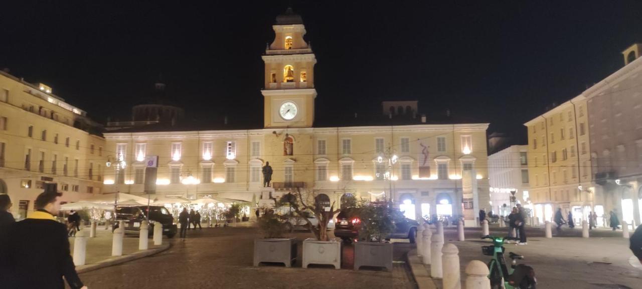 Palazzo Altavilla Deluxe بارما المظهر الخارجي الصورة