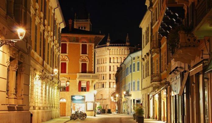 Palazzo Altavilla Deluxe بارما المظهر الخارجي الصورة